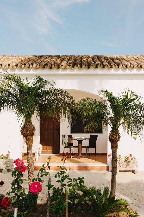 Hotel La Codorniz Tarifa Exterior foto